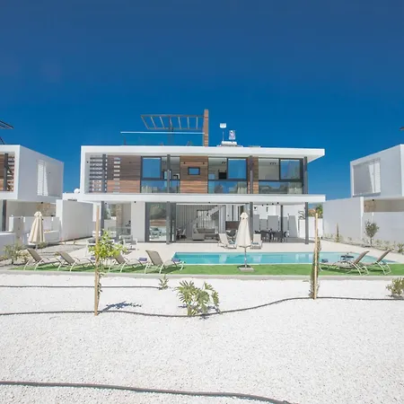 Mit Privatpool Fuer 11 Personen Ca- 220 M² In Protaras- Suedkueste Von Zypern By Interhome *