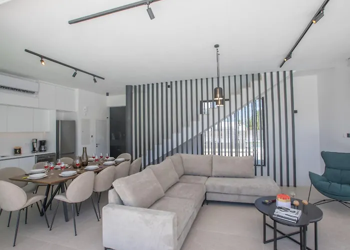 Mit Privatpool Fuer 11 Personen Ca- 220 M² In Protaras- Suedkueste Von Zypern By Interhome 別荘 プロタラス