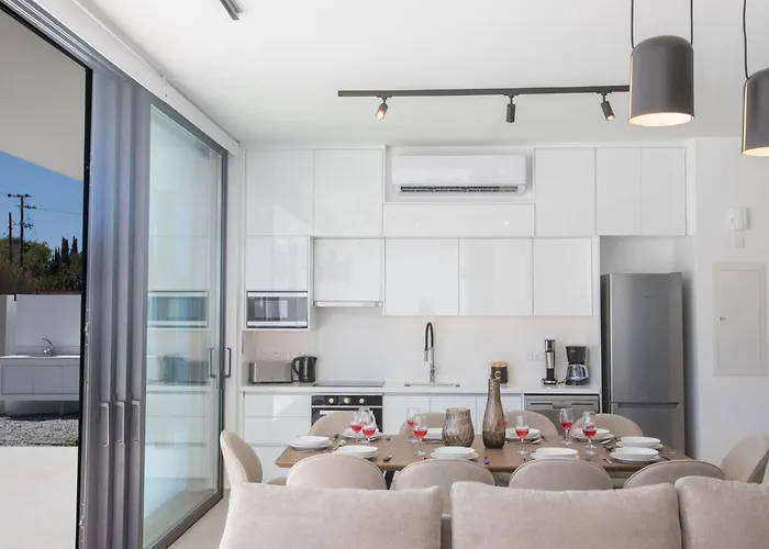 別荘 Mit Privatpool Fuer 11 Personen Ca- 220 M² In Protaras- Suedkueste Von Zypern By Interhome プロタラス