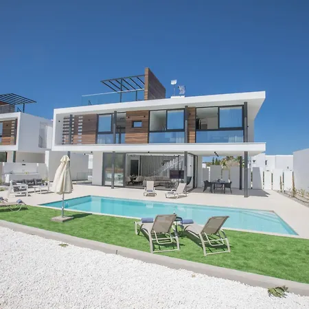 Holiday Home Mit Privatpool Fuer 11 Personen Ca- 220 M² In Protaras- Suedkueste Von Zypern By Interhome Prázdninový dům *