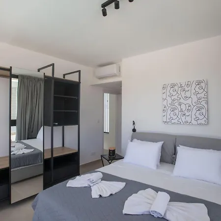 Mit Privatpool Fuer 11 Personen Ca- 220 M² In Protaras- Suedkueste Von Zypern By Interhome