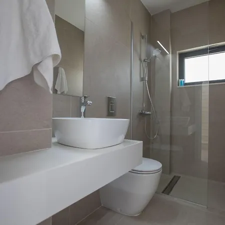 Mit Privatpool Fuer 11 Personen Ca- 220 M² In Protaras- Suedkueste Von Zypern By Interhome